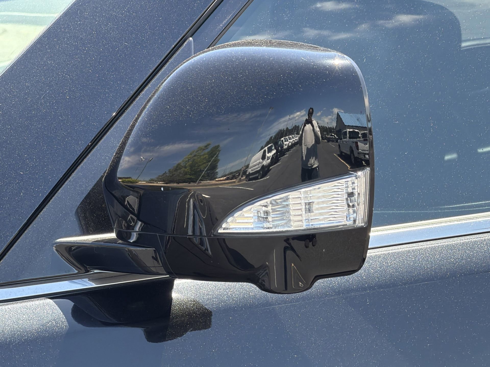 Used 2023 INFINITI QX80 Premium Select RWD image 41