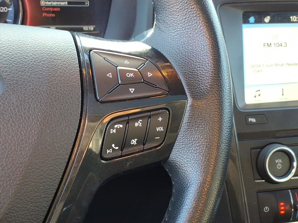 Certified 2017 Ford Explorer XLT w/ Equipment Group 202A image 19