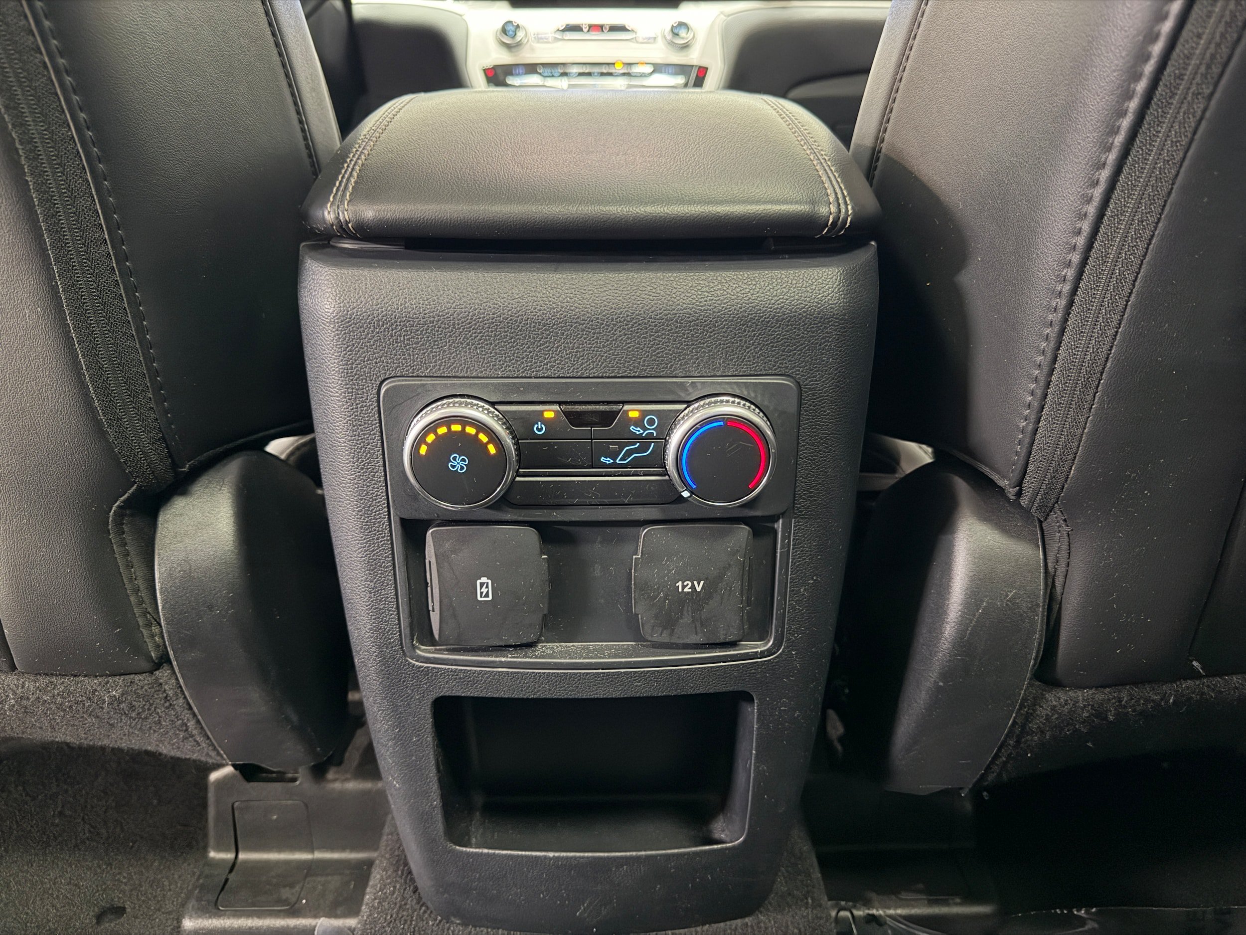 Certified 2021 Ford Explorer XLT w/ Equipment Group 202A AWD/4WD image 12