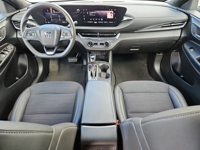 Used 2025 Buick Envista Preferred FWD image 16