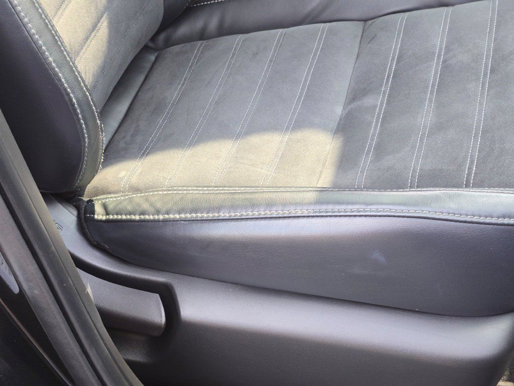 Used 2022 Mitsubishi Outlander SE AWD/4WD image 3