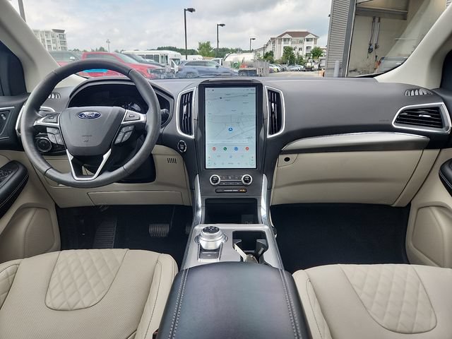 Certified 2024 Ford Edge Titanium w/ Titanium Elite Package AWD/4WD image 8