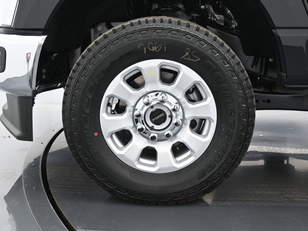 Certified 2024 Ford F250 XLT w/ FX4 Off-Road Package AWD/4WD image 22