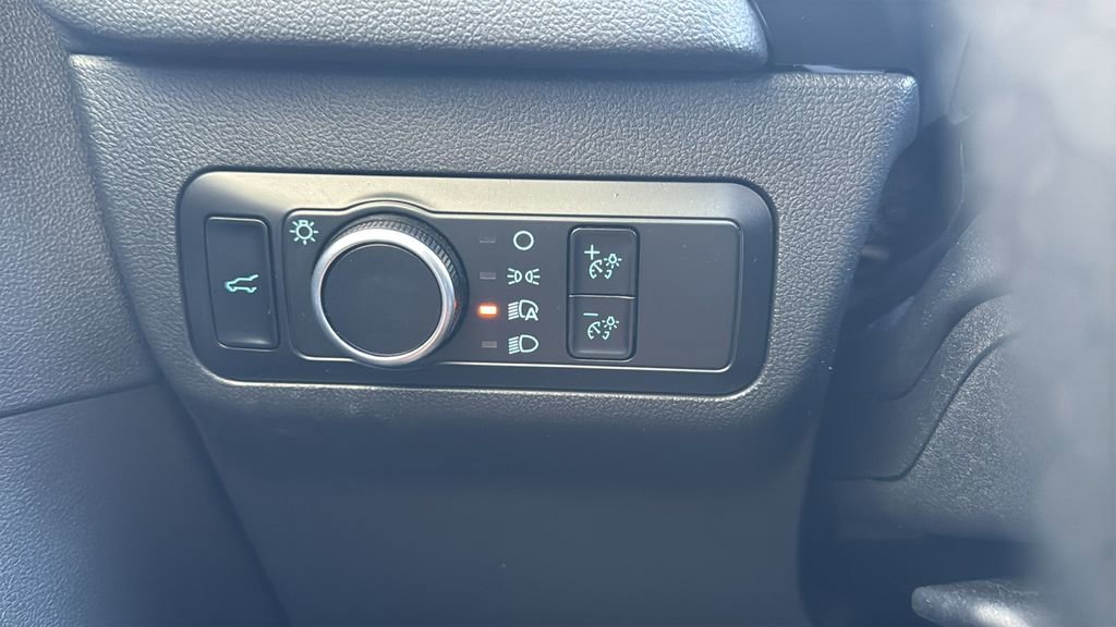 Certified 2023 Ford Escape ST-Line w/ Tech Pack #1 FWD image 18