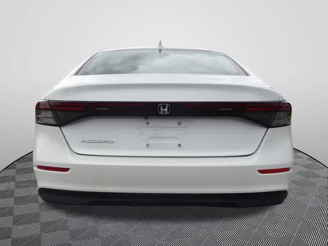 Used 2023 Honda Accord LX image 3
