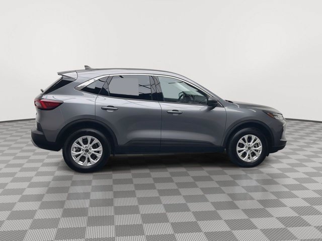 Certified 2024 Ford Escape Active AWD/4WD image 37