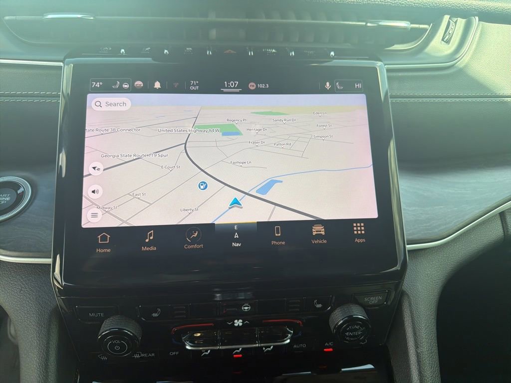 Used 2021 Jeep Grand Cherokee L Limited image 25