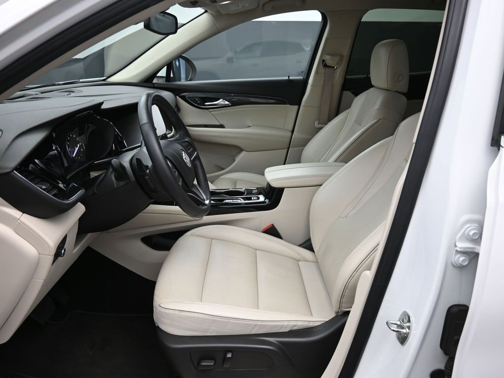 Used 2023 Buick Envision Essence image 21