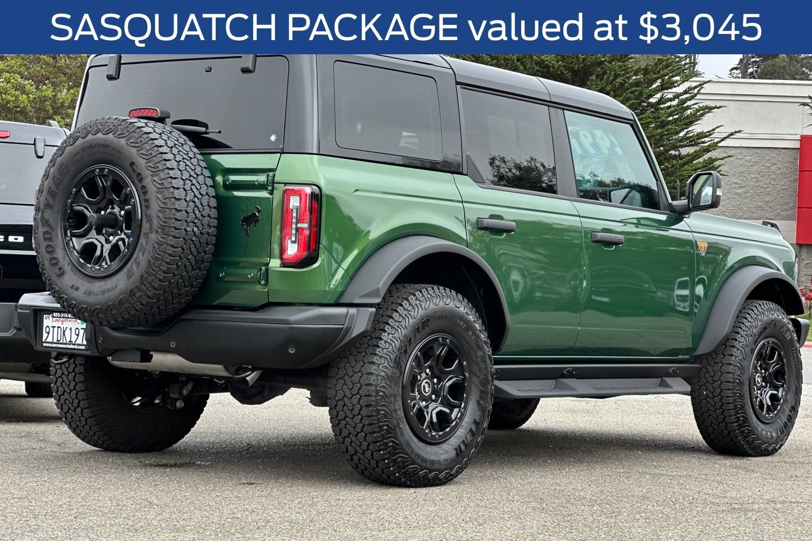 Certified 2025 Ford Bronco Badlands AWD/4WD image 6