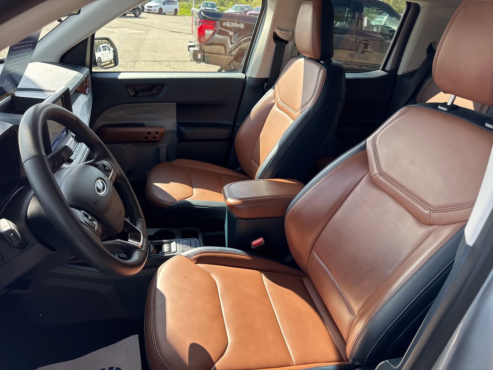 Certified 2024 Ford Maverick Lariat FWD image 26