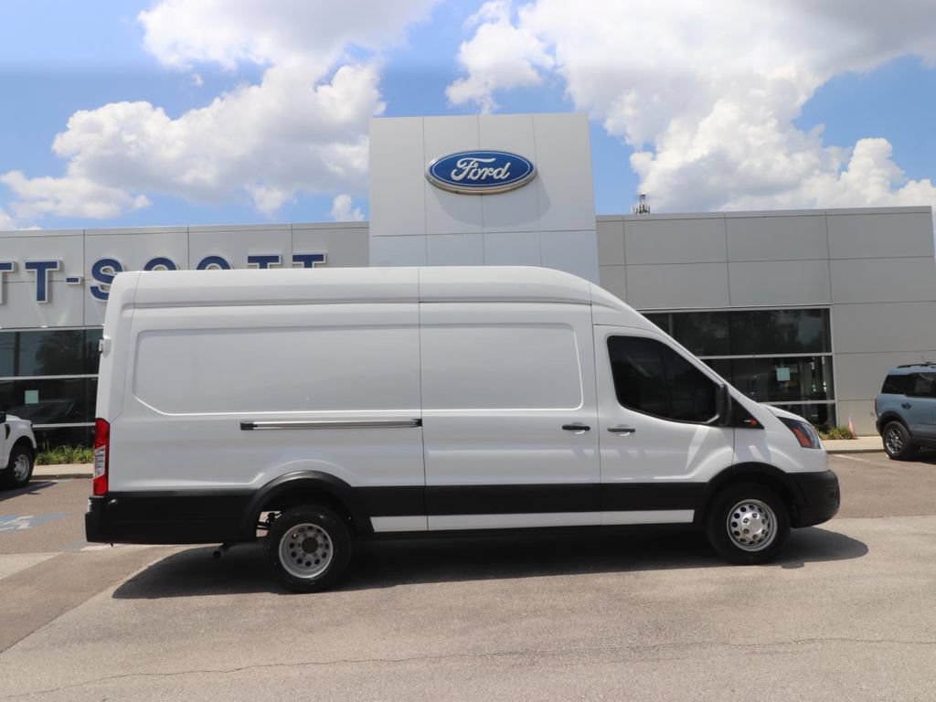 Certified 2024 Ford Transit 350 148 High Roof Extended DRW w/ Load Area Protection Package RWD image 15