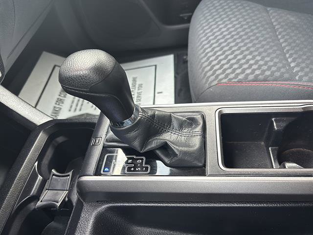 Used 2021 Toyota Tacoma SR5 AWD/4WD image 25