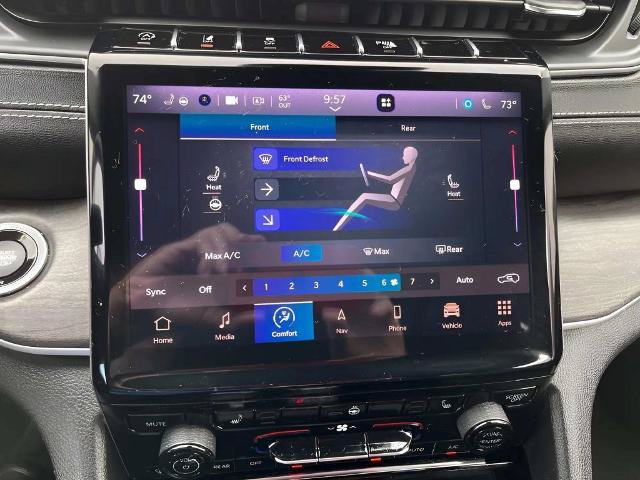 Used 2021 Jeep Grand Cherokee L Limited AWD/4WD image 28