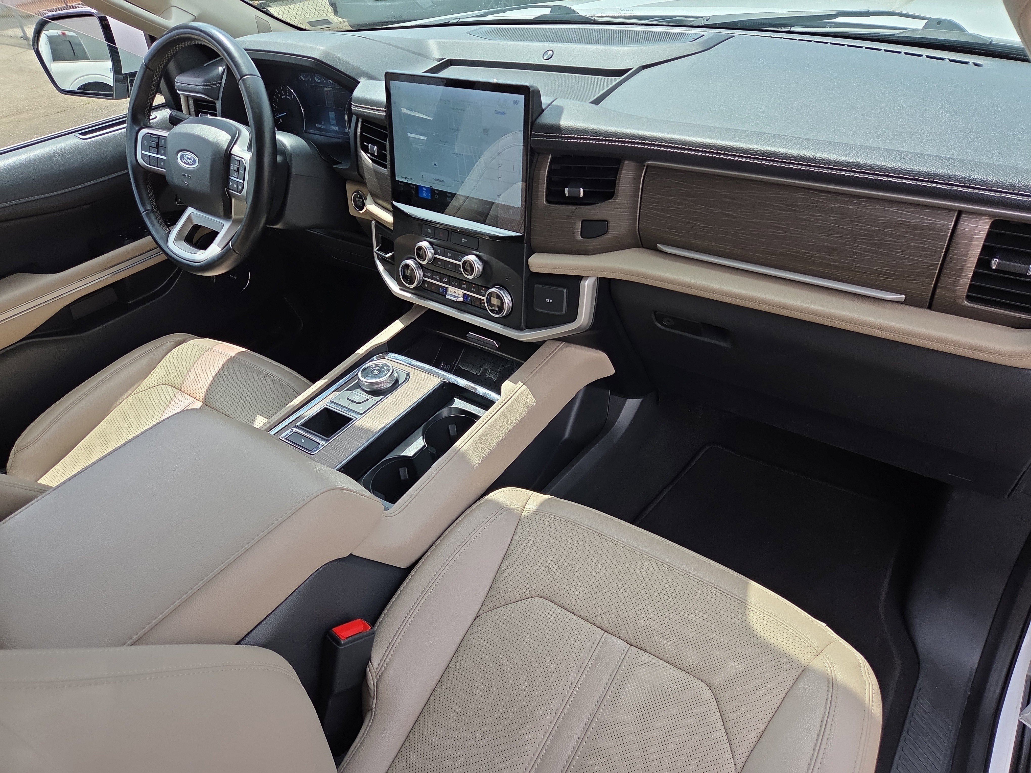 Certified 2024 Ford Expedition Limited RWD image 18