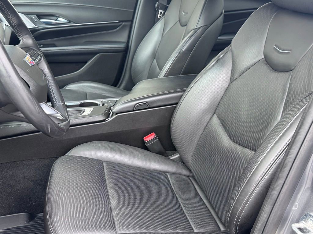 Used 2022 Cadillac CT4 Premium Luxury image 10