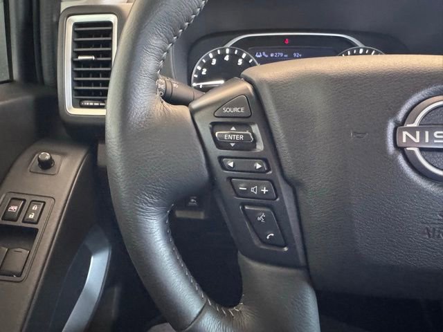 Used 2023 Nissan Frontier SV w/ SV Convenience Package image 13