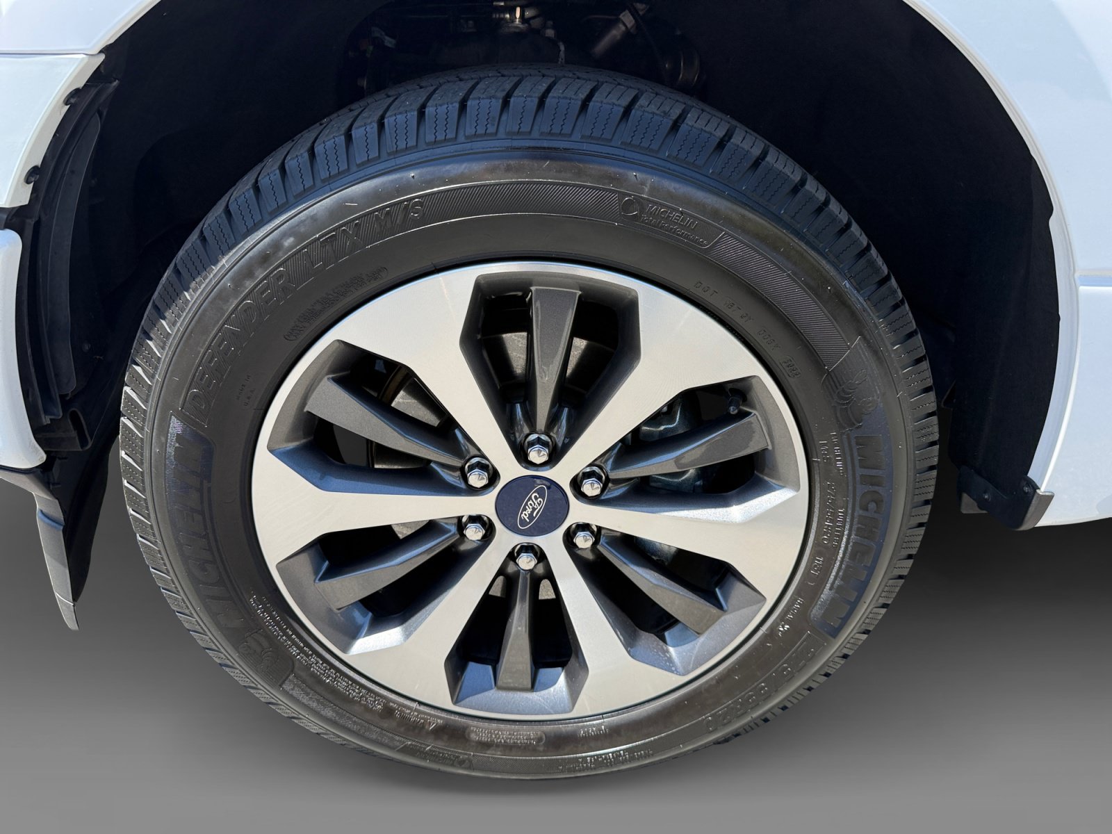 Certified 2019 Ford F150 XL w/ Equipment Group 101A Mid RWD image 9