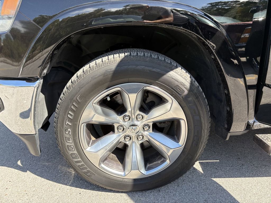 Used 2022 RAM 1500 Laramie image 31