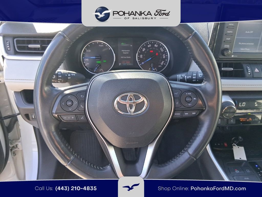 Used 2022 Toyota RAV4 XLE Premium AWD/4WD image 10