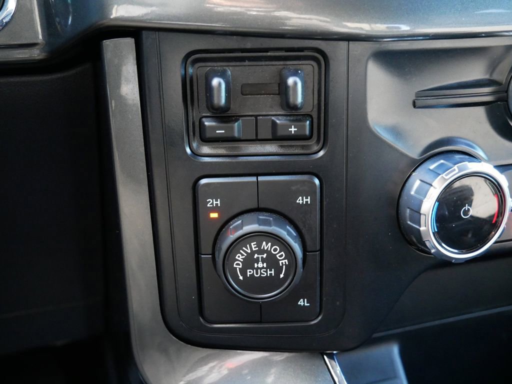 Certified 2022 Ford F150 XLT w/ Equipment Group 302A High image 24