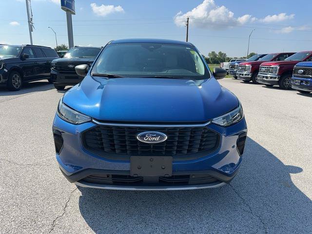 Certified 2023 Ford Escape Active w/ Cold Weather Package FWD image 10