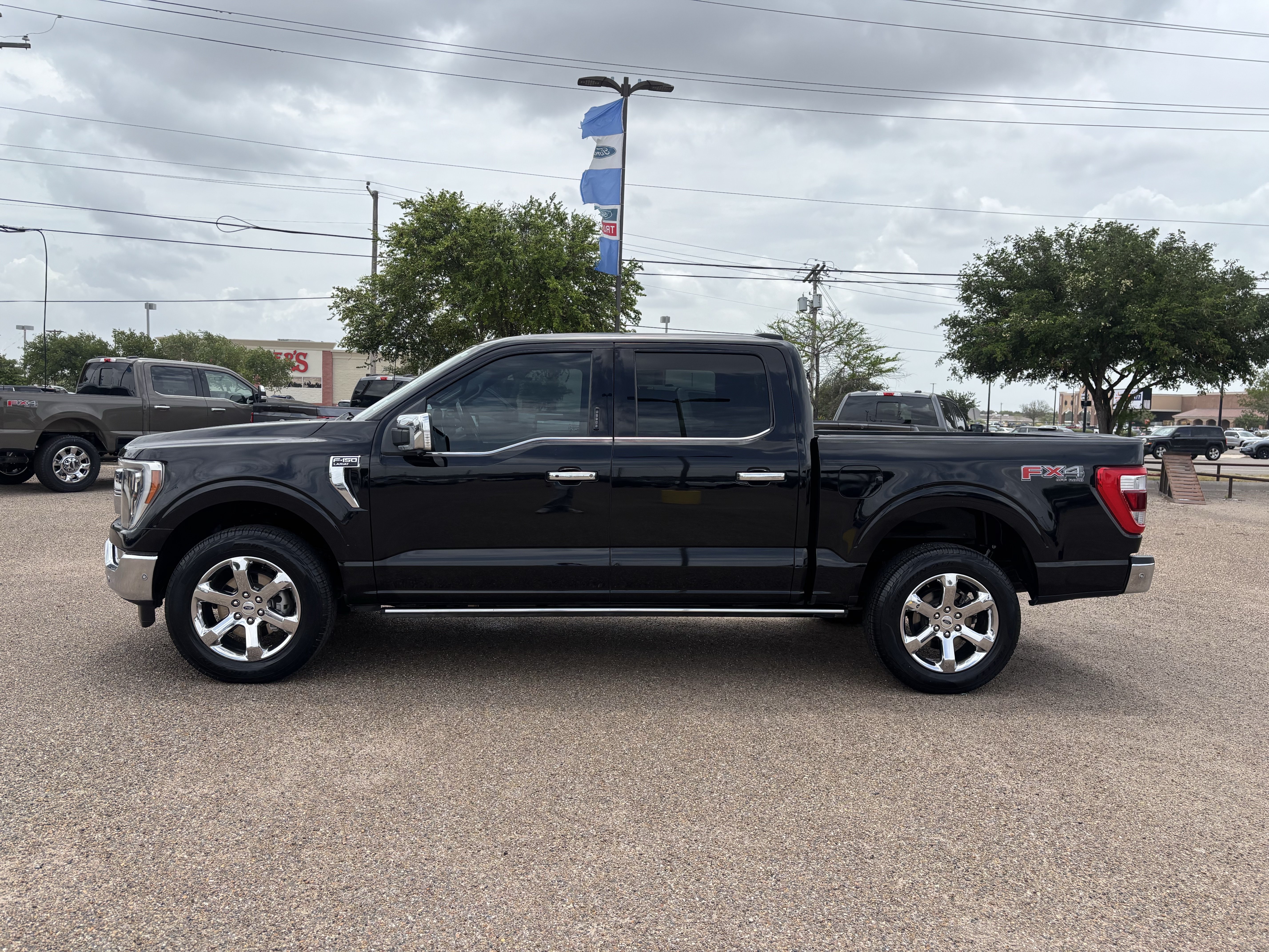 Certified 2023 Ford F150 Lariat w/ Equipment Group 502A High AWD/4WD image 3