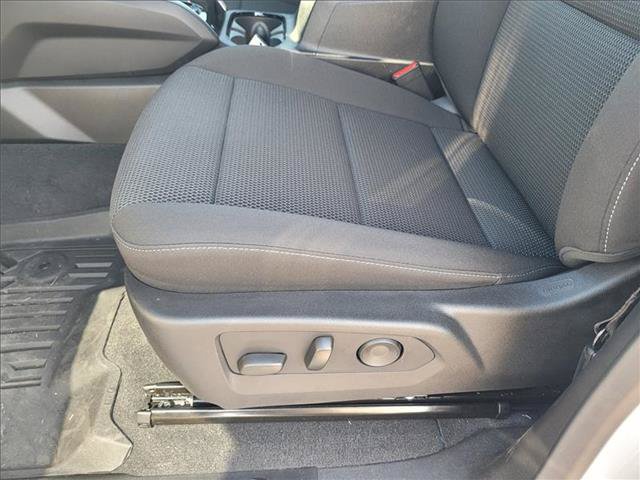 Used 2025 Chevrolet Colorado LT AWD/4WD image 15