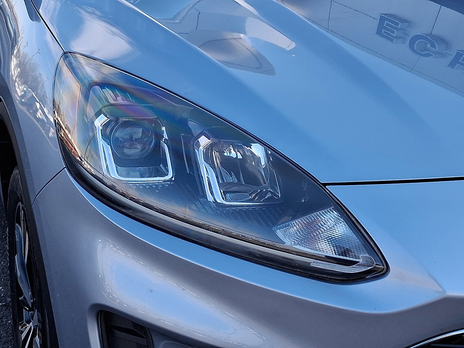 Certified 2022 Ford Escape SE w/ SE Sport Appearance Package image 9