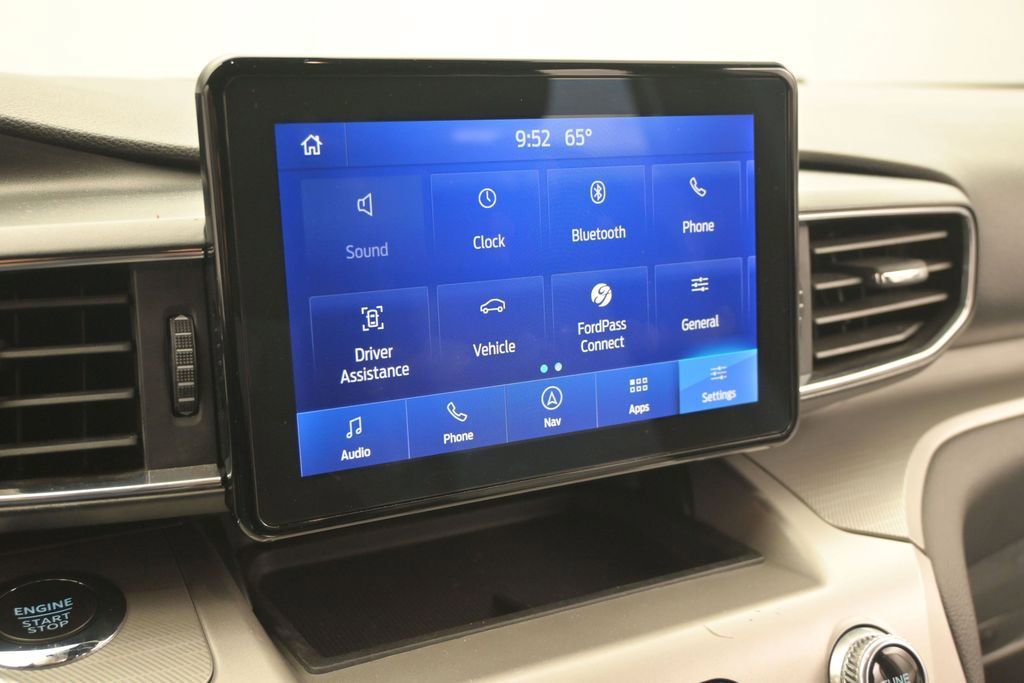 Certified 2022 Ford Explorer XLT w/ Equipment Group 202A RWD image 15