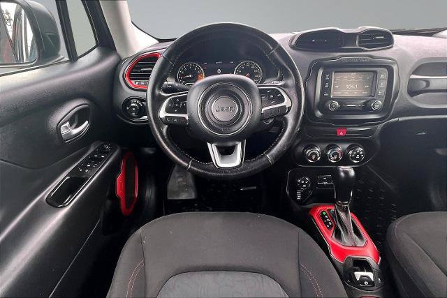 Used 2017 Jeep Renegade Trailhawk w/ Safety & Security Group AWD/4WD image 5
