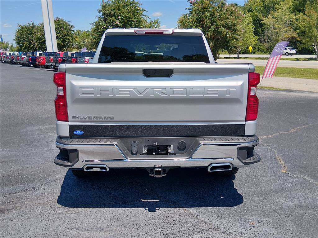 Used 2021 Chevrolet Silverado 1500 LT AWD/4WD image 5