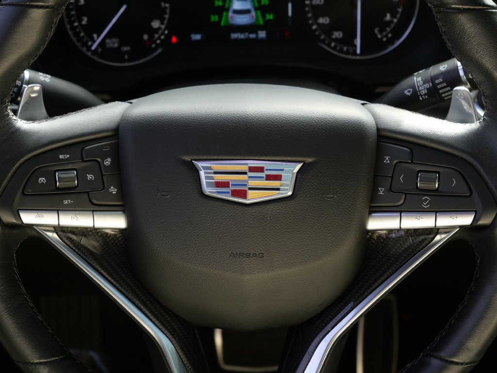 Used 2024 Cadillac XT6 Sport AWD/4WD image 18