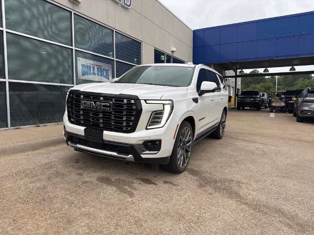 Used 2025 GMC Yukon Denali Ultimate w/ LPO, Floor Liner Package AWD/4WD image 4