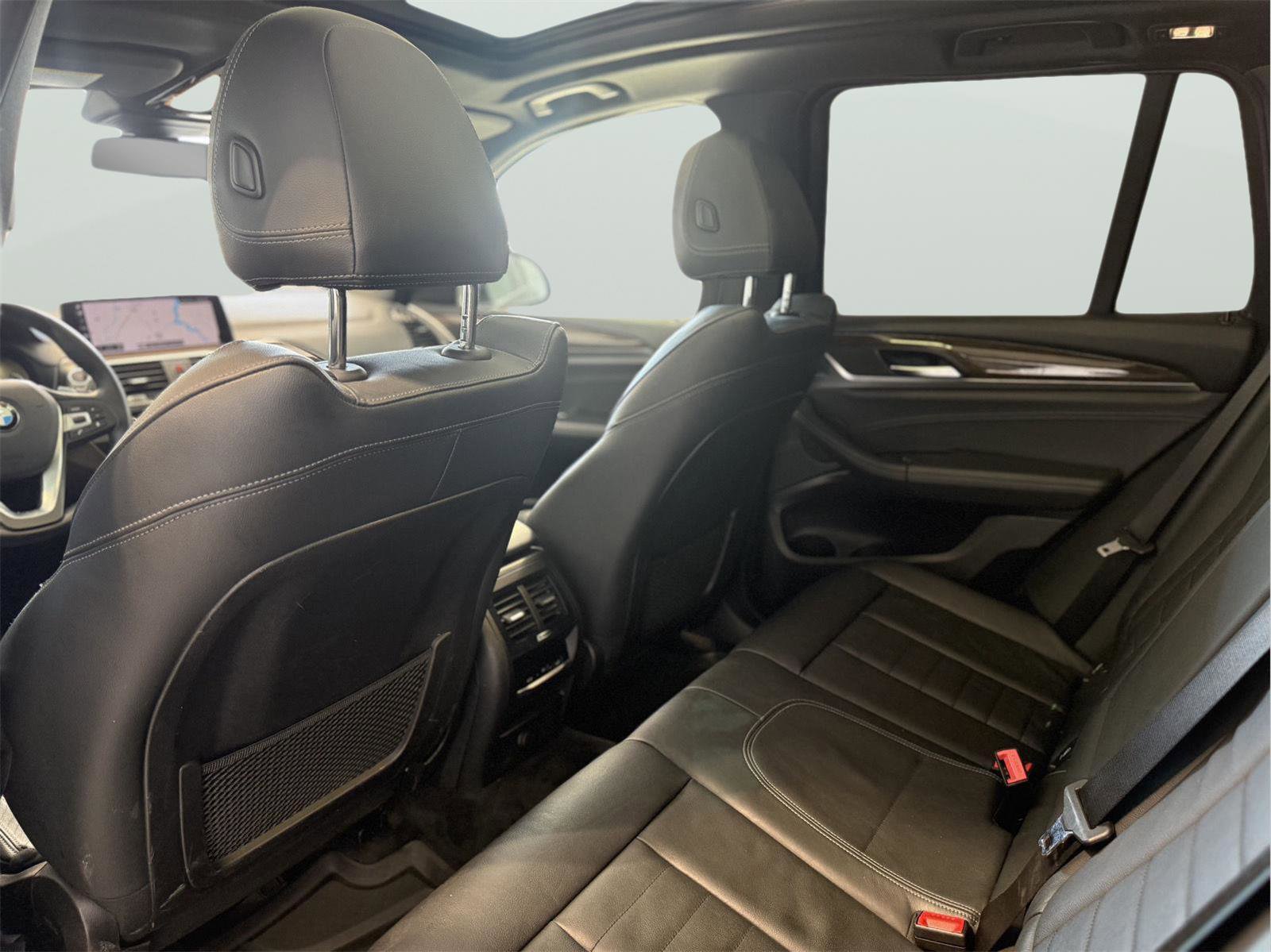 Used 2019 BMW X3 sDrive30i w/ Driving Assistance Package image 46