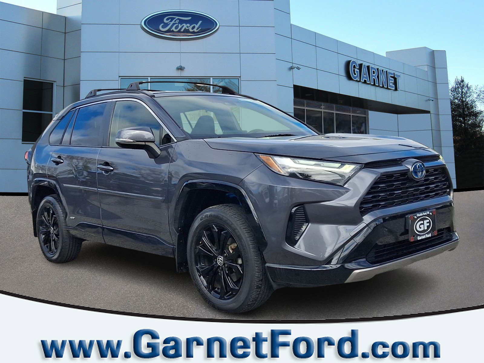 Used 2023 Toyota RAV4 SE w/ Convenience Package AWD/4WD image 1