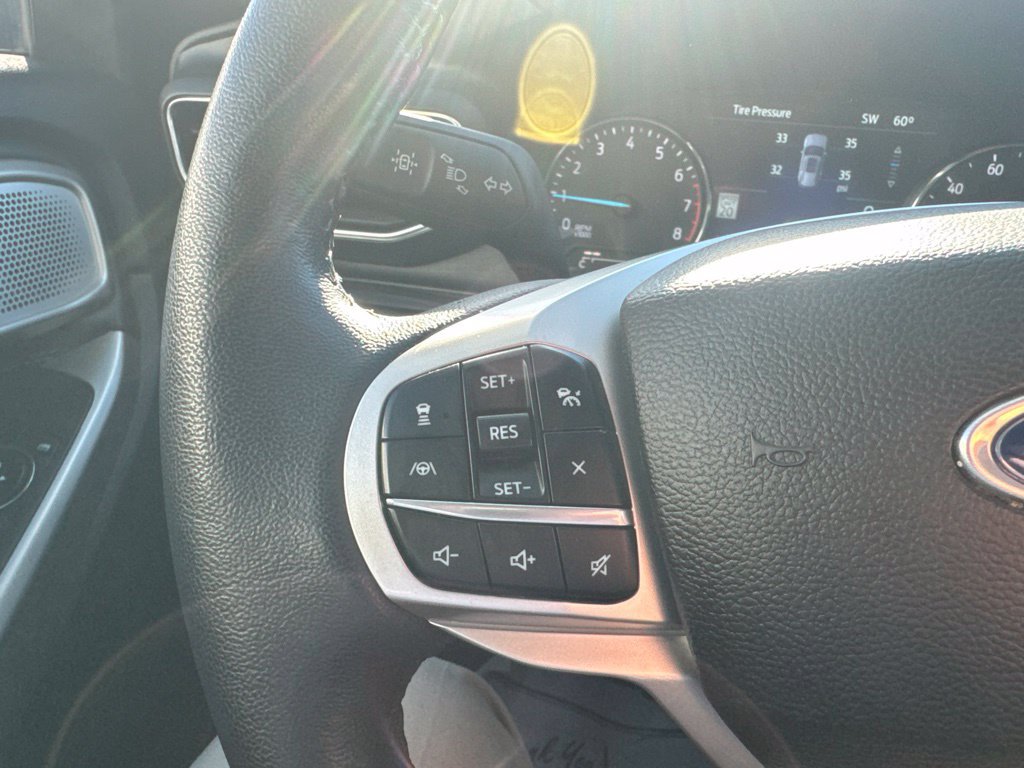 Certified 2023 Ford Explorer Limited w/ Limited Technology Package AWD/4WD image 15