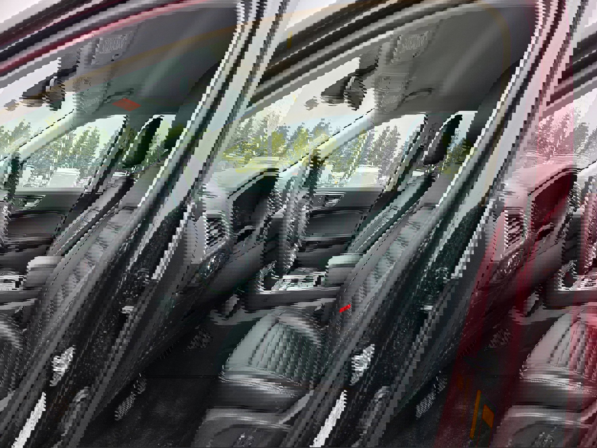 Certified 2022 Ford Edge SEL w/ Convenience Package image 18