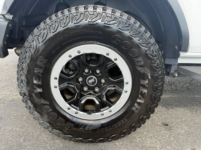 Certified 2022 Ford Bronco Big Bend w/ Sasquatch Package AWD/4WD image 30
