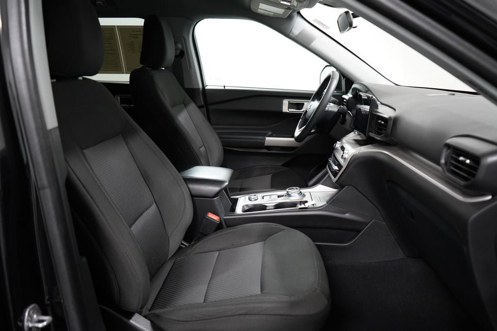 Certified 2024 Ford Explorer XLT AWD/4WD image 23