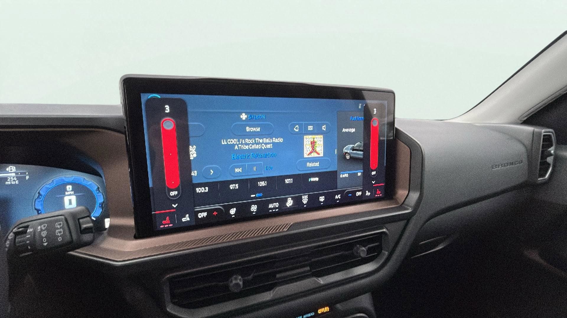 Certified 2025 Ford Bronco Sport Outer Banks w/ Outer Banks Tech Package+ image 19