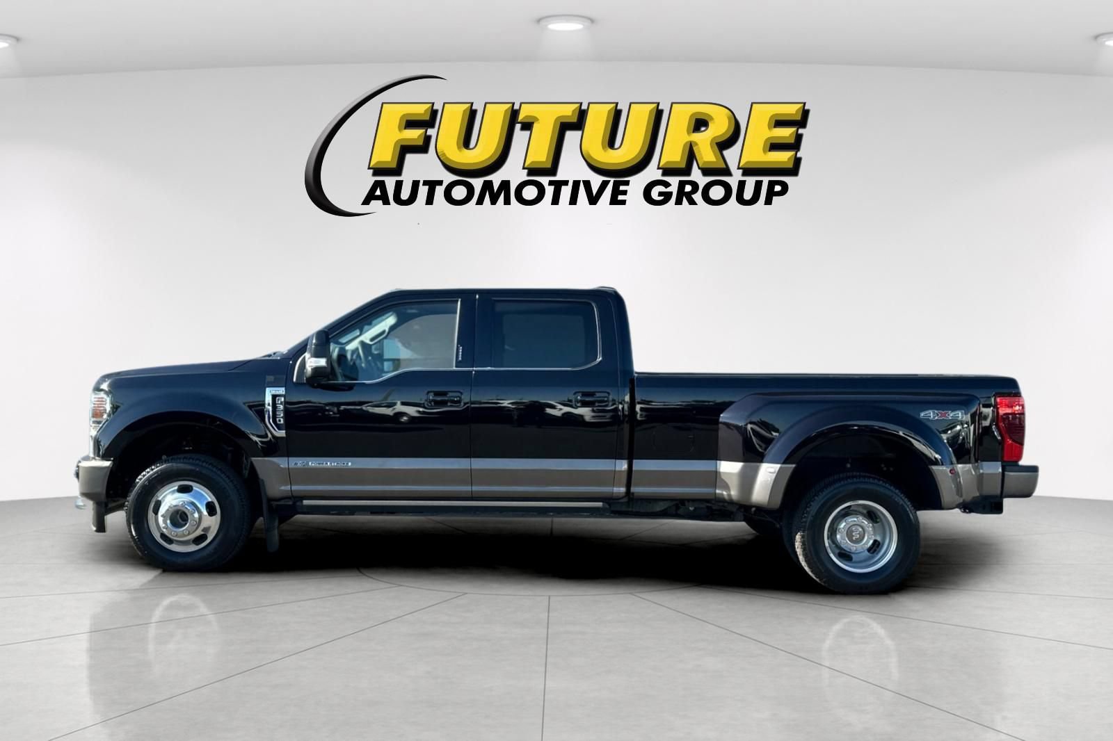 Certified 2022 Ford F350 King Ranch w/ King Ranch Ultimate Package AWD/4WD image 6