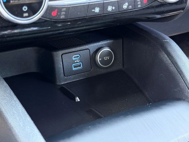 Certified 2021 Ford Escape SEL w/ SEL Stealth AWD Package image 22