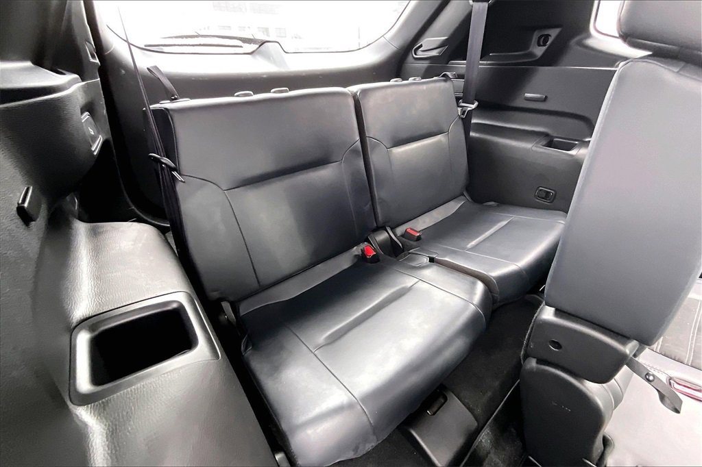 Used 2024 Mitsubishi Outlander SE image 25