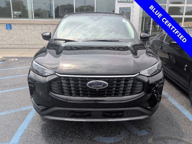 Certified 2023 Ford Escape Active w/ Tech Pack #2 AWD/4WD image 2