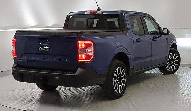 Certified 2023 Ford Maverick Lariat w/ Lariat Luxury Package image 3
