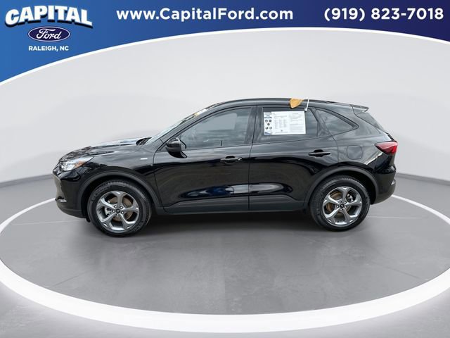 Certified 2025 Ford Escape ST-Line Elite w/ Tech Pack #1 image 3