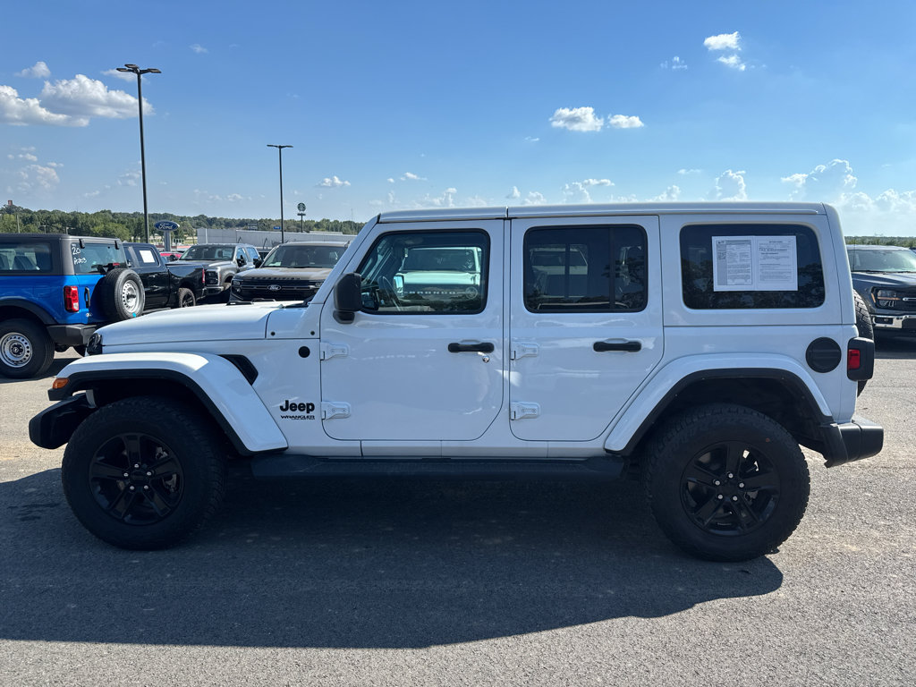 Used 2021 Jeep Wrangler Unlimited Sahara AWD/4WD image 8