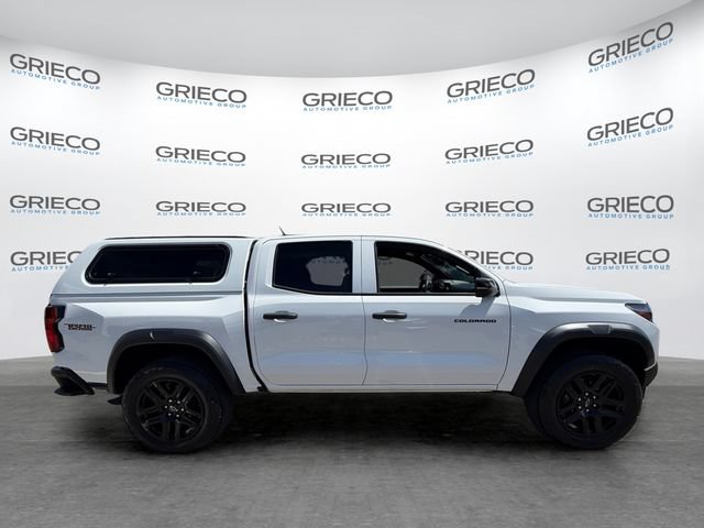 Used 2024 Chevrolet Colorado Trail Boss w/ Technology Package AWD/4WD image 8