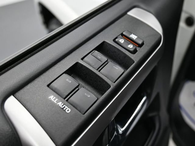 Used 2024 Toyota 4Runner SR5 image 14