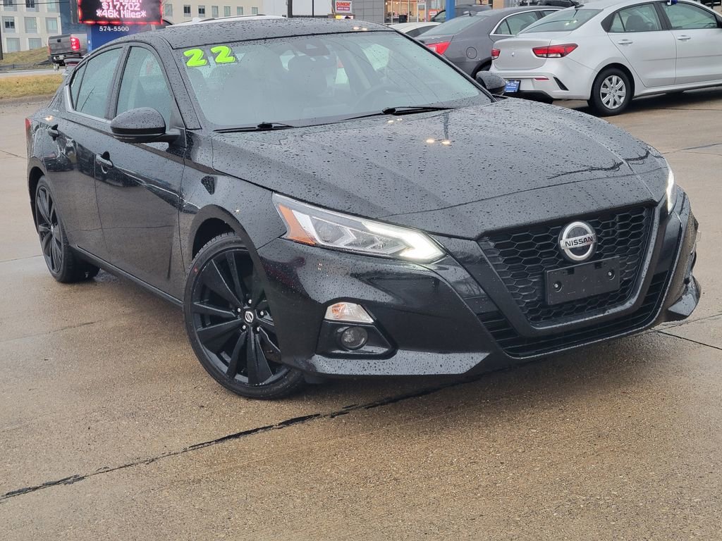 Used 2022 Nissan Altima 2.5 SR w/ Midnight Edition Package image 29